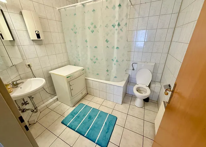 Evelins Haus Monteur Und Familienwohnung Lejlighed